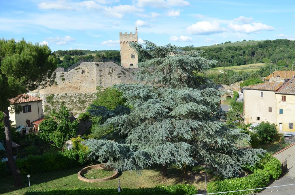 Palazzo Alle Mura Staggia Rom bilde