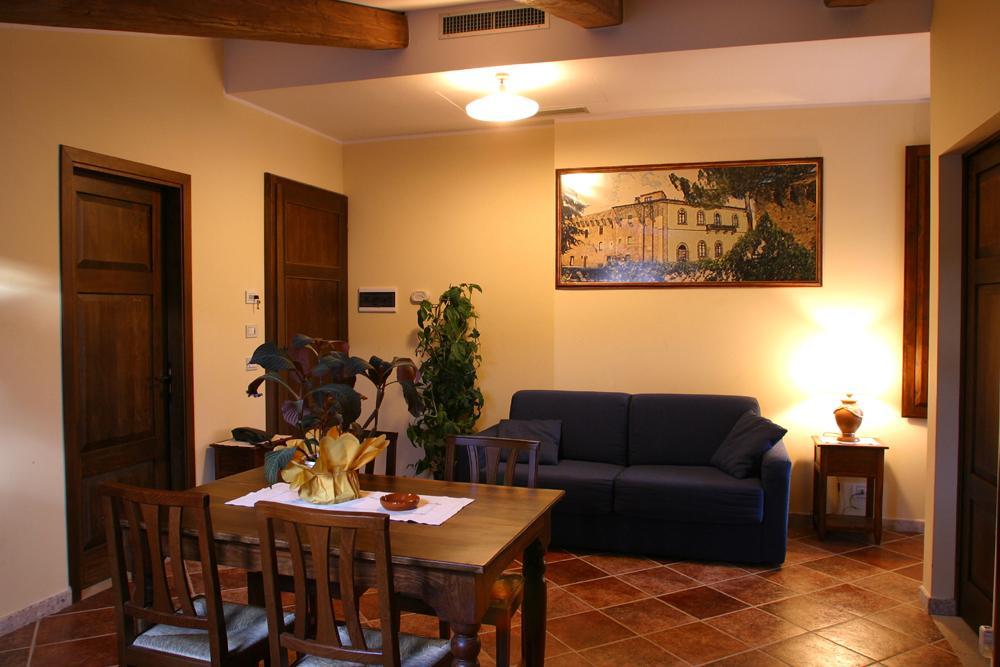 Palazzo Alle Mura Staggia Rom bilde